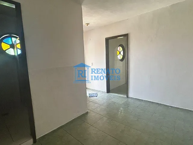 Sobrado 2 quartos e 1 banheiro, para alugar, no bairro Barra de Maricá em Maricá