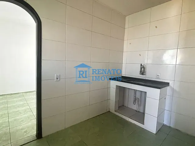 Sobrado 2 quartos e 1 banheiro, para alugar, no bairro Barra de Maricá em Maricá