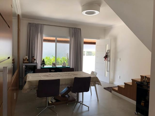 Foto do Sobrado - Sobrado à venda 3 Quartos, 1 Suite, 4 Vagas, 300M², Jardim Satélite, São José dos Campos - SP | RUSSI IMÓVEIS