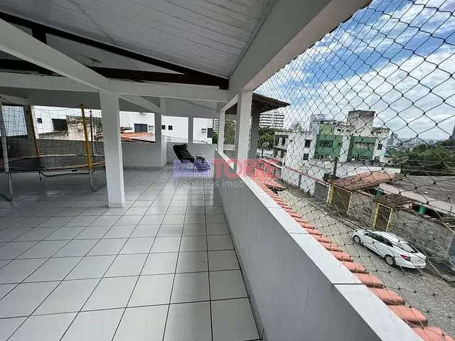 Sobrado com 500m² 3 quartos e 3 banheiros, à venda, no bairro Jardim Vitória em Itabuna