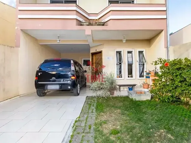 Sobrado com 146m² 3 quartos e 1 banheiro, à venda, no bairro Uberaba em Curitiba