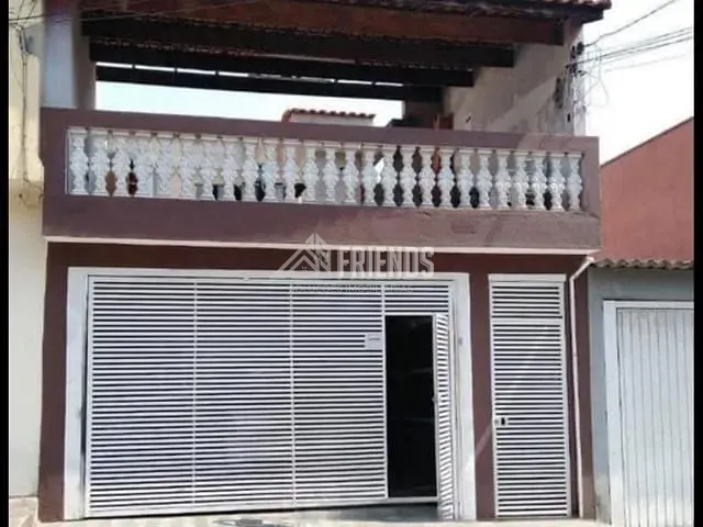 Sobrado com 200m² 5 quartos e 3 banheiros, à venda, no bairro Jardim Sapopemba em São Paulo