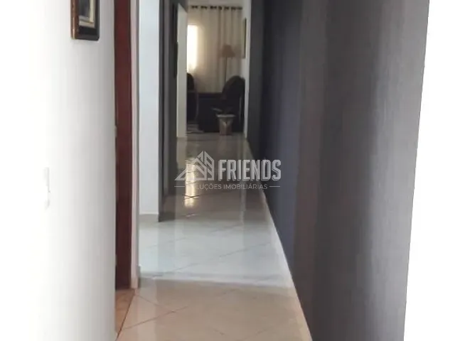 Sobrado com 200m² 5 quartos e 3 banheiros, à venda, no bairro Jardim Sapopemba em São Paulo