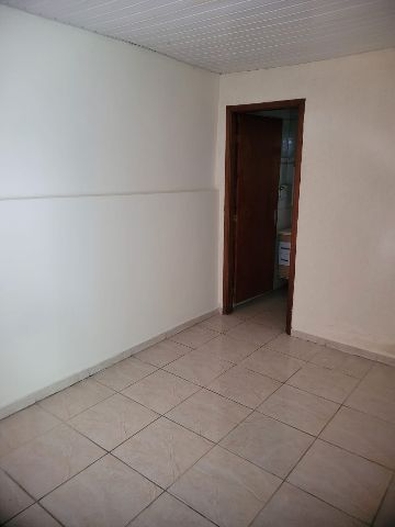 Sobrado com 202m² 2 quartos e 1 banheiro, à venda, no bairro Centro em Pindamonhangaba