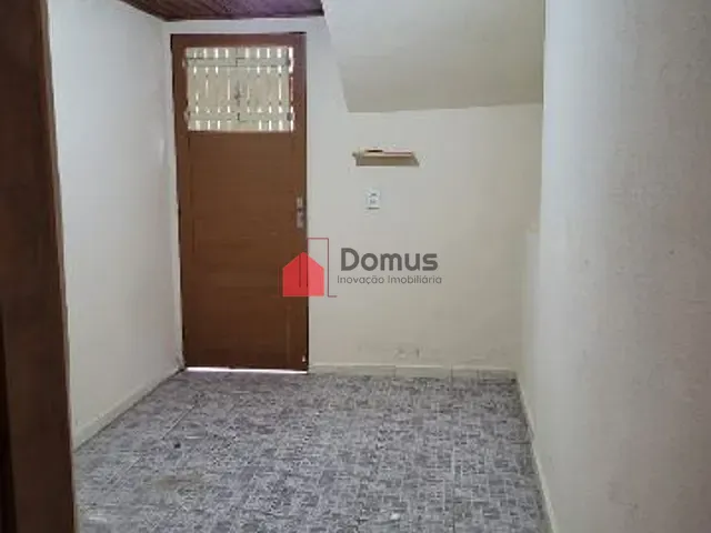 Sobrado com 202m² 2 quartos e 1 banheiro, à venda, no bairro Centro em Pindamonhangaba