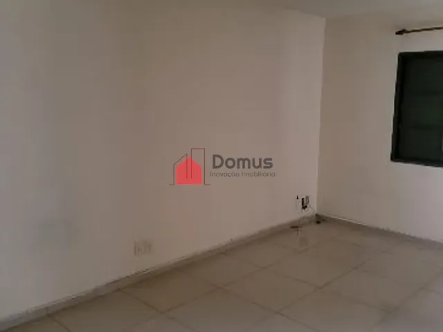 Sobrado com 202m² 2 quartos e 1 banheiro, à venda, no bairro Centro em Pindamonhangaba