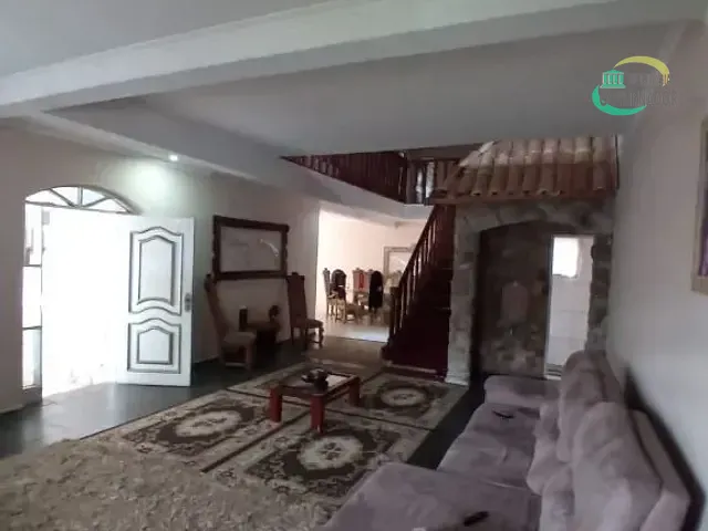 Sobrado com 440m² 4 quartos e 2 banheiros, à venda ou para alugar, no bairro Jardim Chapadão em Campinas