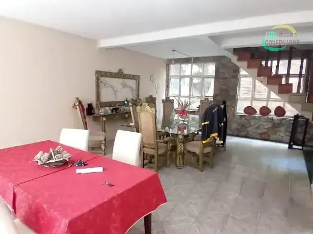 Sobrado com 440m² 4 quartos e 2 banheiros, à venda ou para alugar, no bairro Jardim Chapadão em Campinas