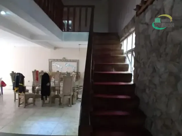 Sobrado com 440m² 4 quartos e 2 banheiros, à venda ou para alugar, no bairro Jardim Chapadão em Campinas