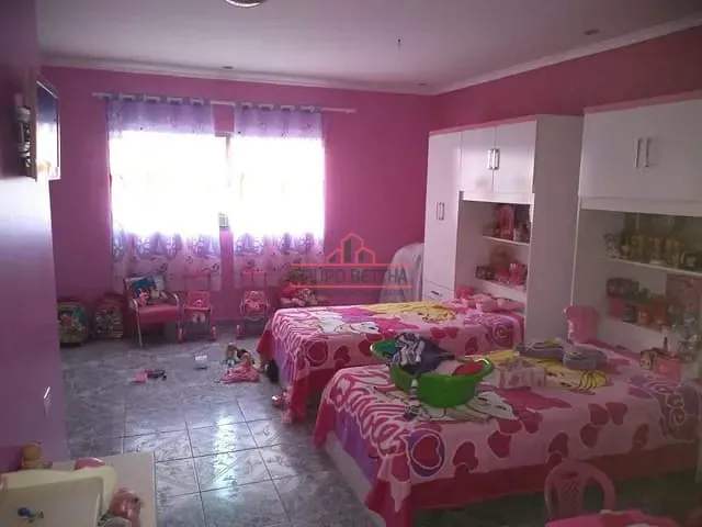 Sobrado com 125m² 4 quartos e 2 banheiros, à venda, no bairro Chácara Santa Cecília em Itapevi