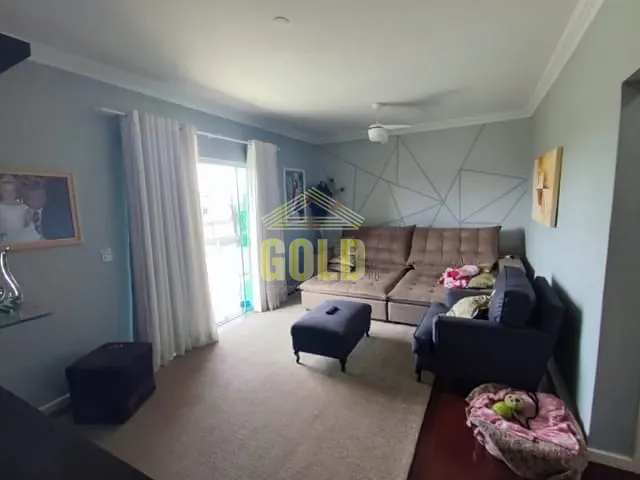 Sobrado com 331m² 3 quartos e 4 banheiros, à venda, no bairro Jardim Esperança em Londrina