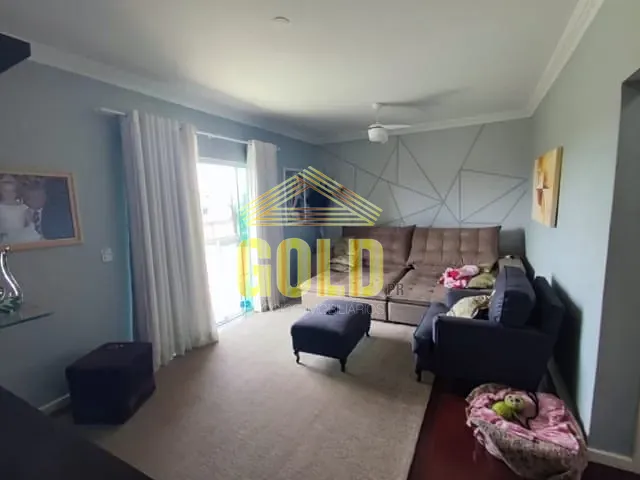 Sobrado com 331m² 3 quartos e 4 banheiros, à venda, no bairro Jardim Esperança em Londrina
