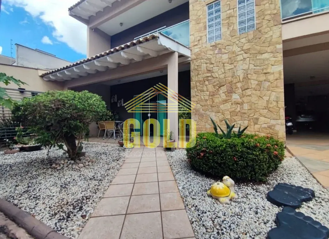 Sobrado, 3 quartos, 256 m² - Foto 2