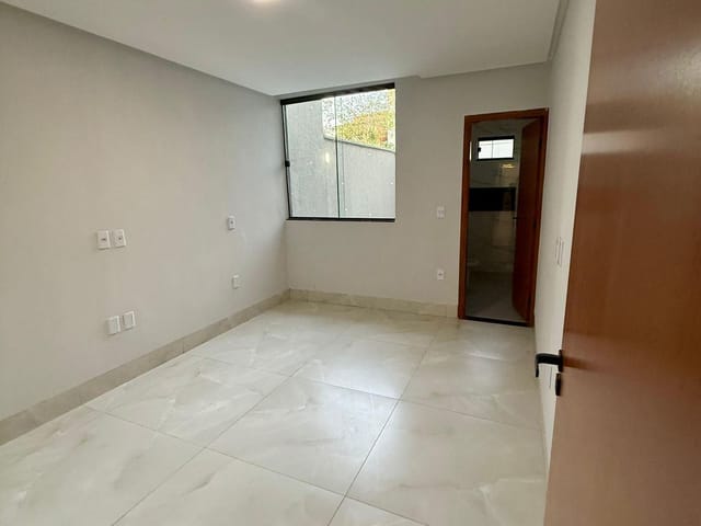 Sobrado com 149m² 2 quartos e 2 banheiros, à venda, no bairro Setor Alto do Vale em Goiânia