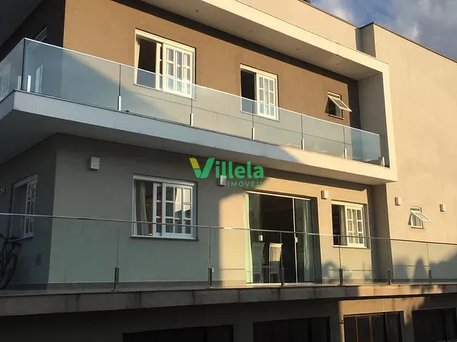 Sobrado com 489m² 4 quartos e 6 banheiros, à venda, no bairro Jardim das Cerejeiras em Arujá