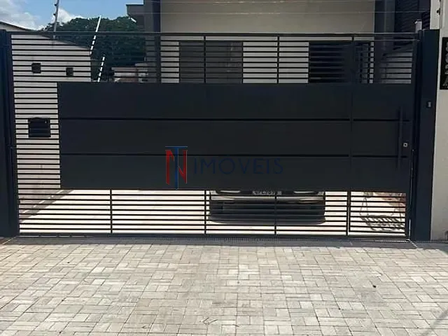 Sobrado com 150m² 3 quartos e 4 banheiros, à venda, no bairro Jardim Maristela em Atibaia