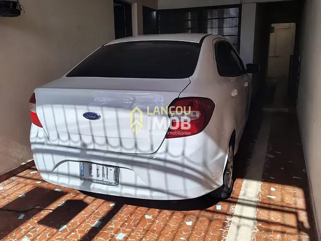 Sobrado 3 quartos e 1 banheiro, à venda, no bairro Jardim Pacaembu em Jundiaí