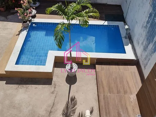 Casa com 360m² 5 quartos e 3 banheiros, à venda, no bairro Jardim Guanabara em Cuiabá