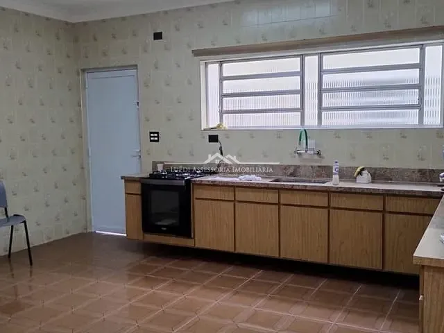 Sobrado 4 quartos e 3 banheiros, à venda, no bairro São João Clímaco em São Paulo