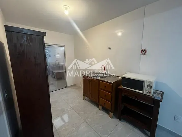 Sobrado 2 quartos e 2 banheiros, para alugar, no bairro Bela Vista em Palhoça