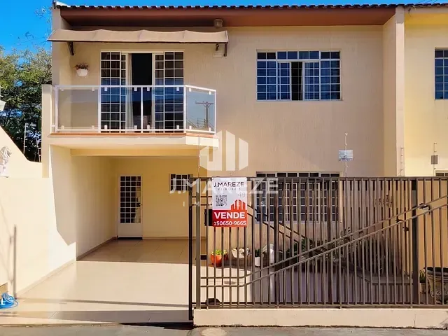 Sobrado com 382m² 3 quartos e 3 banheiros, à venda, no bairro Centro em Apucarana