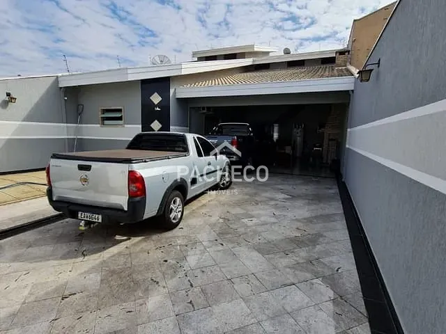 Sobrado com 250m² 3 quartos e 1 banheiro, à venda, no bairro Jardim Dona Regina em Santa Bárbara D'Oeste