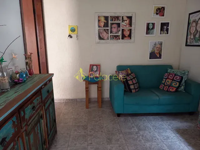 Sobrado com 175m² 3 quartos e 3 banheiros, à venda, no bairro Jardim Rosely em Pindamonhangaba