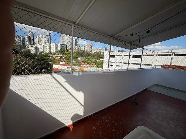 Sobrado 2 quartos e 1 banheiro, para alugar, no bairro Vila Madalena em São Paulo