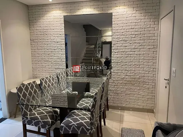 Sobrado com 110m² 3 quartos e 2 banheiros, à venda, no bairro Parque Amazônia em Goiânia