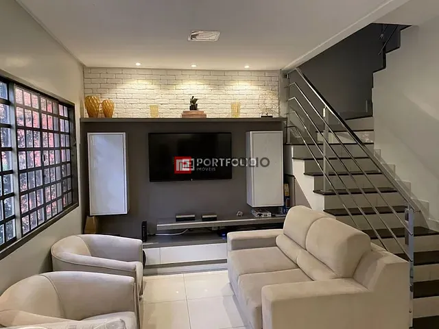 Sobrado com 110m² 3 quartos e 2 banheiros, à venda, no bairro Parque Amazônia em Goiânia