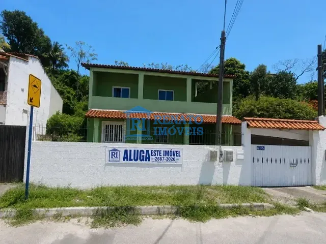 Sobrado 2 quartos e 2 banheiros, para alugar, no bairro Araçatiba em Maricá