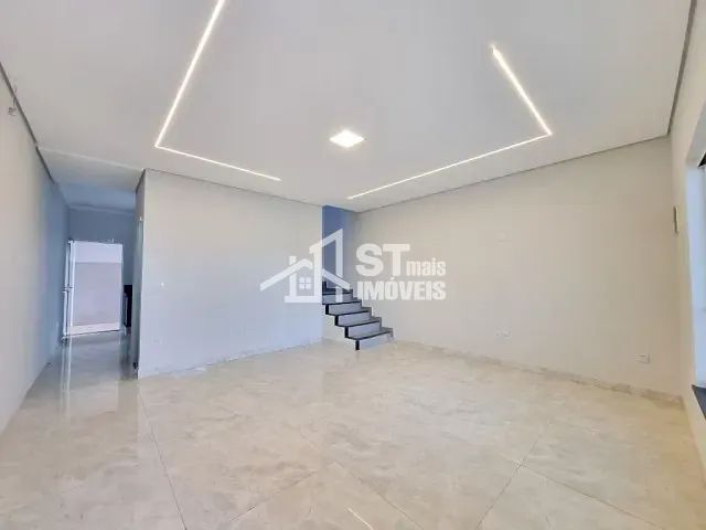 Sobrado com 100m² 3 quartos e 1 banheiro, à venda, no bairro Jardim Portal da Mantiqueira em Andradas