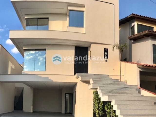 Sobrado 3 quartos e 4 banheiros, à venda, no bairro Cidade Parquelandia em Mogi das Cruzes