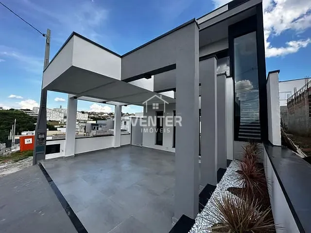 Sobrado com 150m² 3 quartos e 2 banheiros, à venda, no bairro Morada dos Nobres em Taubaté