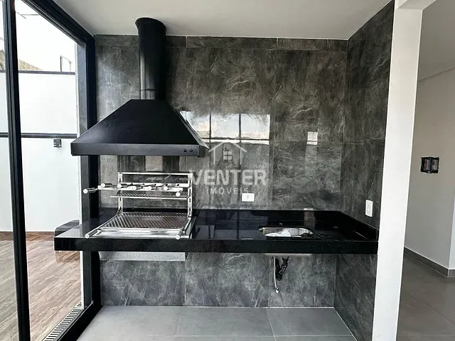 Sobrado com 150m² 3 quartos e 2 banheiros, à venda, no bairro Morada dos Nobres em Taubaté