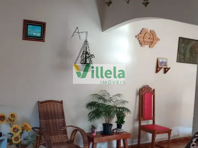 Sobrado 3 quartos e 1 banheiro, à venda, no bairro Centro em Poá