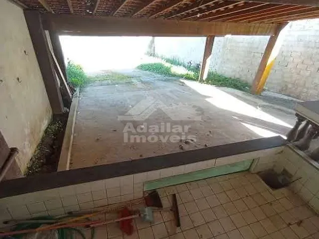 Sobrado com 500m² 3 quartos e 4 banheiros, à venda, no bairro Recreio da Borda do Campo em Santo André