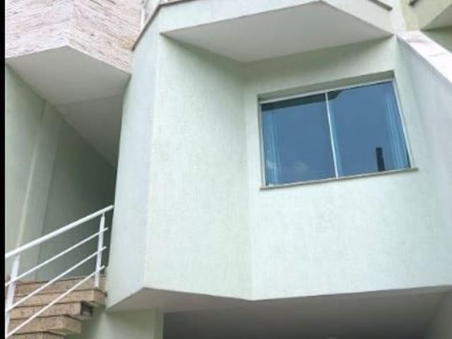 Sobrado 3 quartos e 3 banheiros, à venda, no bairro Vila Carrão em São Paulo