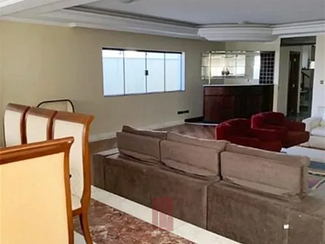 Sobrado com 350m² 4 quartos e 5 banheiros, à venda, no bairro Jardim São Bento em São Paulo