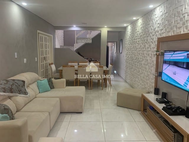 Sobrado à venda com 4 quartos, 169m² - Foto 1