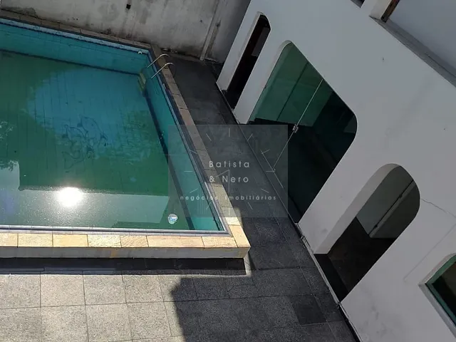 Sobrado com 750m² 4 quartos e 5 banheiros, à venda ou para alugar, no bairro Vila Progredior em São Paulo