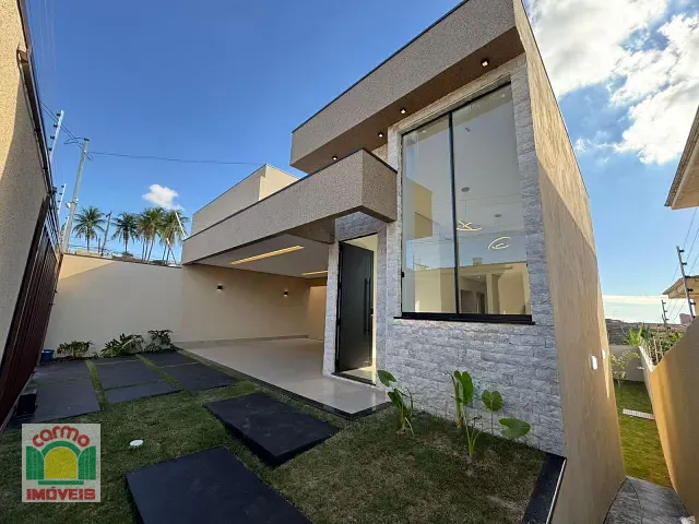 Sobrado com 305m² 3 quartos e 3 banheiros, à venda, no bairro Jardim Goiano em Anápolis