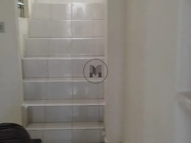 Sobrado com 80m² 3 quartos e 1 banheiro, à venda, no bairro São Benedito em Guaratinguetá