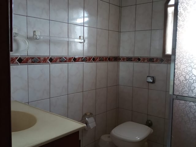 Sobrado com 140m² 4 quartos e 2 banheiros, à venda, no bairro Jardim Catarina em São Paulo