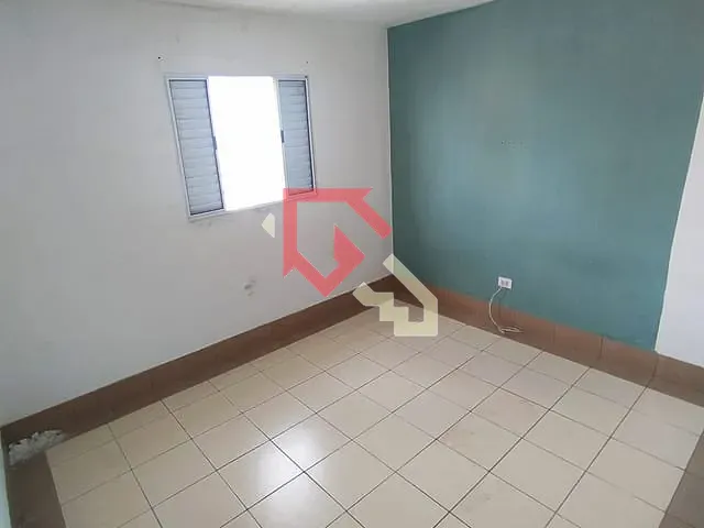 Sobrado 2 quartos e 1 banheiro, à venda, no bairro Jundiapeba em Mogi das Cruzes