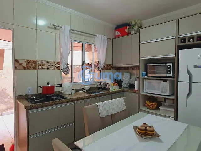 Sobrado com 67m² 2 quartos e 2 banheiros, à venda, no bairro Vila Batista em Bragança Paulista