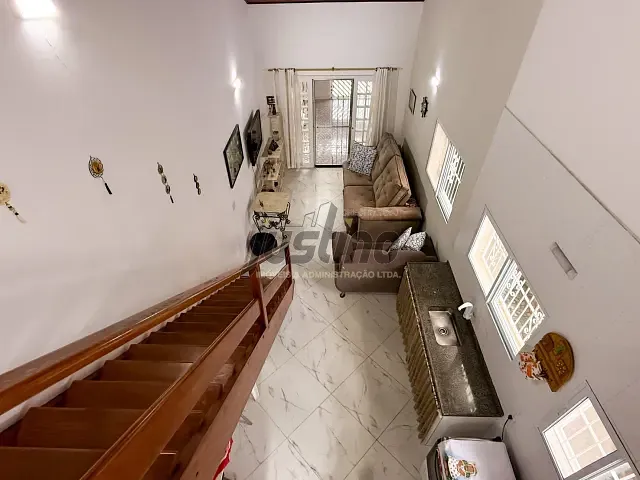 Sobrado com 125m² 2 quartos e 1 banheiro, à venda, no bairro Belas Artes em Itanhaém