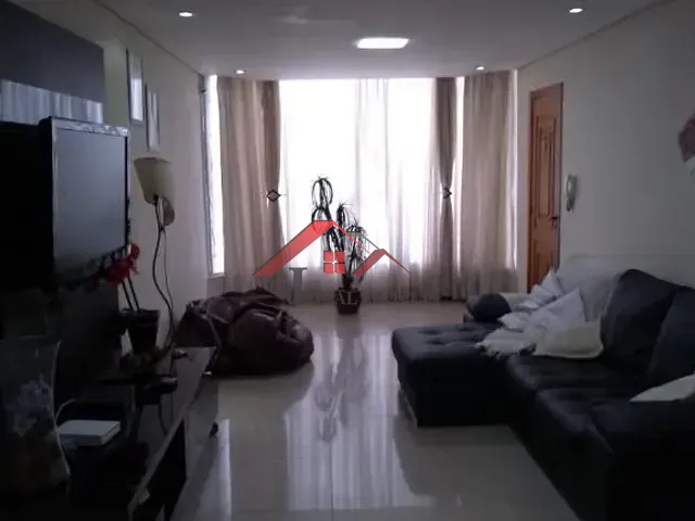Sobrado com 298m² 3 quartos e 1 banheiro, à venda, no bairro Sítio da Figueira em São Paulo