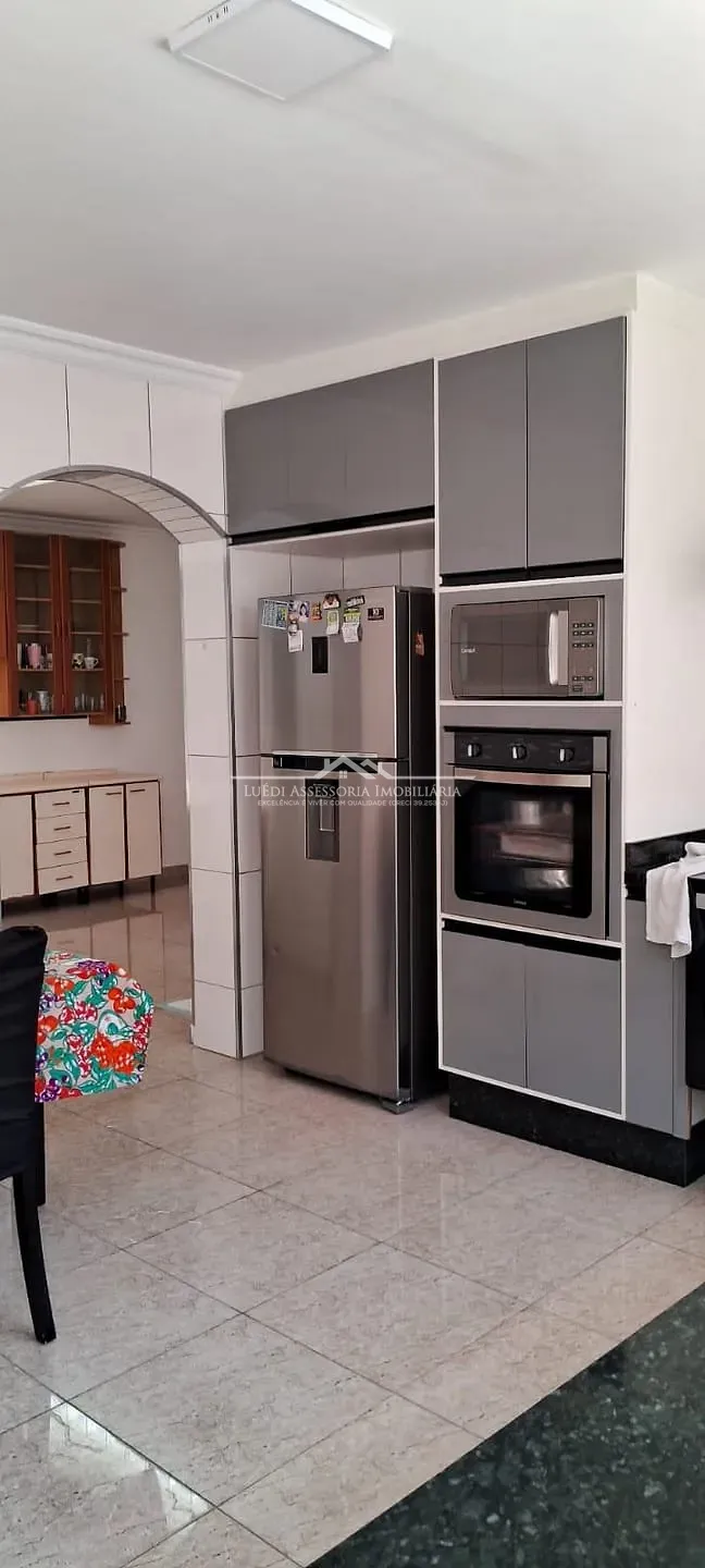 Sobrado, 6 quartos, 210 m² - Foto 24