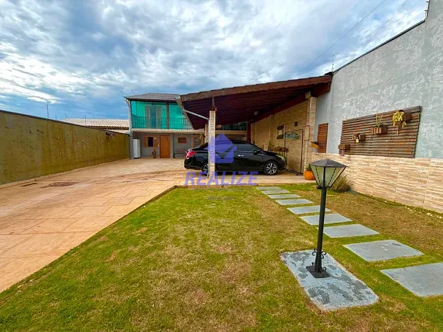 Sobrado com 262m² 2 quartos e 2 banheiros, à venda, no bairro Jardim Planalto em Botucatu